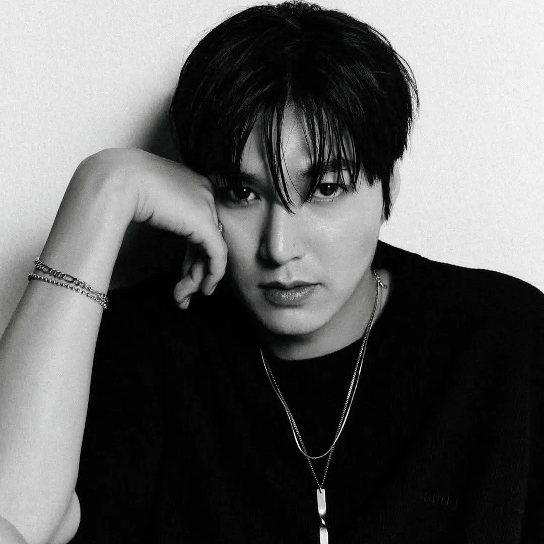 Recent activity shot of Lee Minho