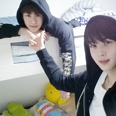 粉丝拍下的车银优瞬间