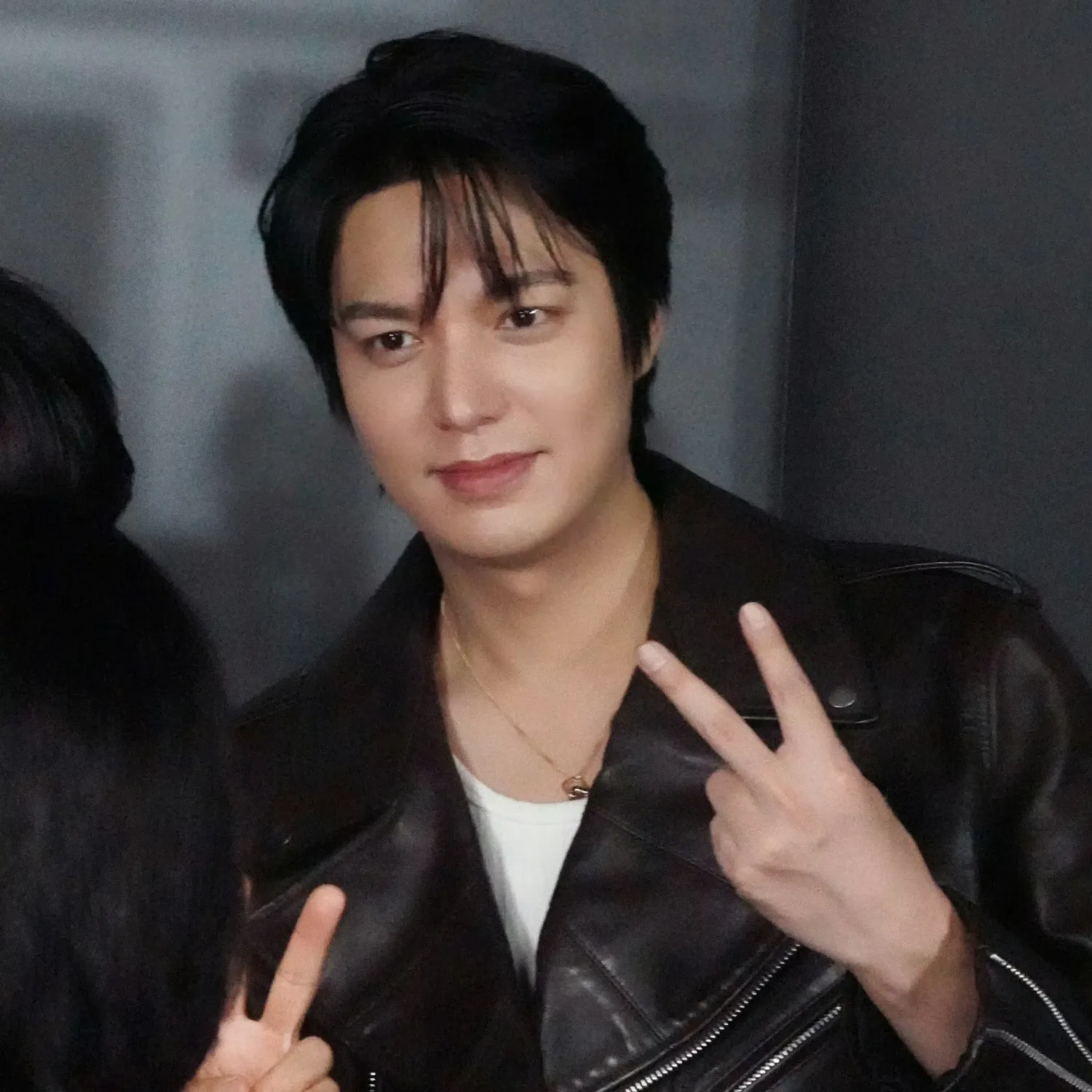 Behind-the-scenes cut of Lee Minho