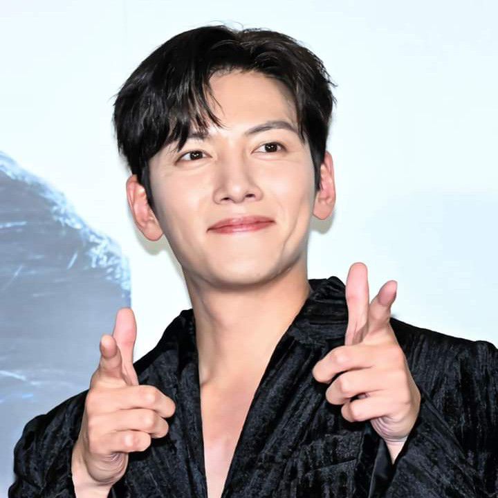 チ・チャンウクの最新写真