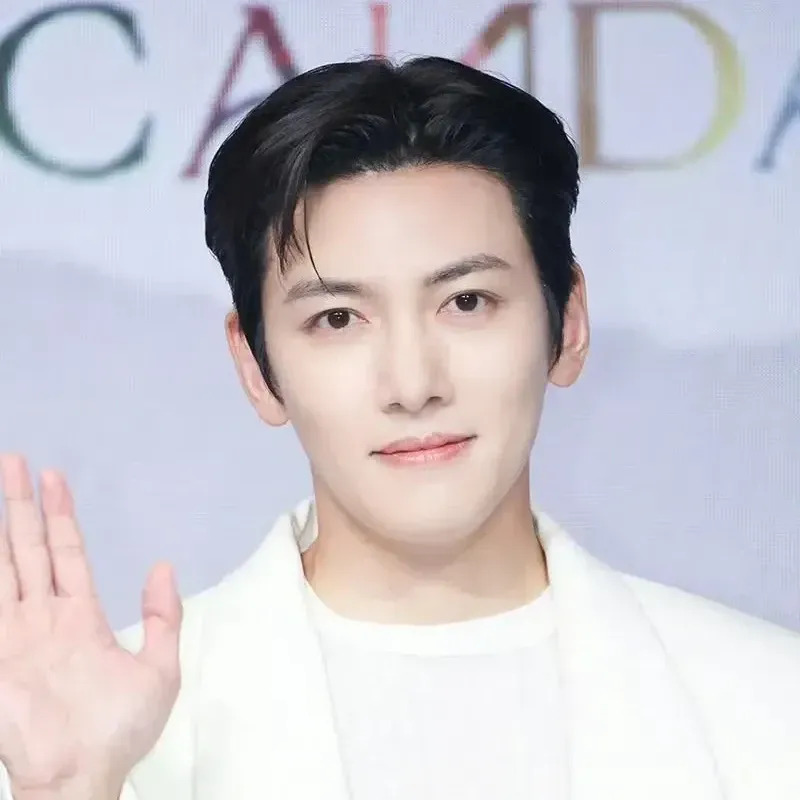 Latest photo of Ji Changwook