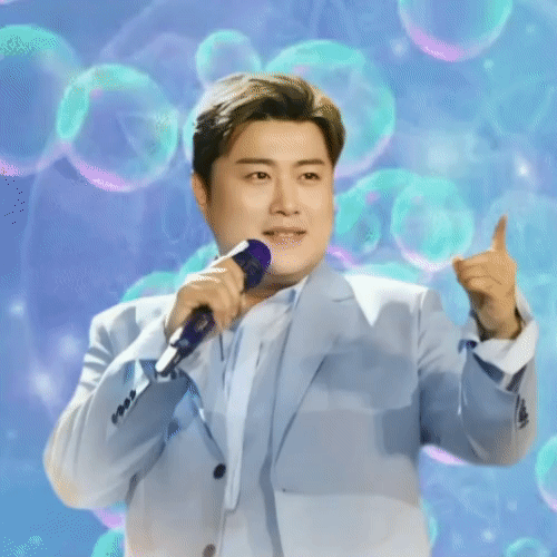 Behind-the-scenes cut of Kim Hojoong