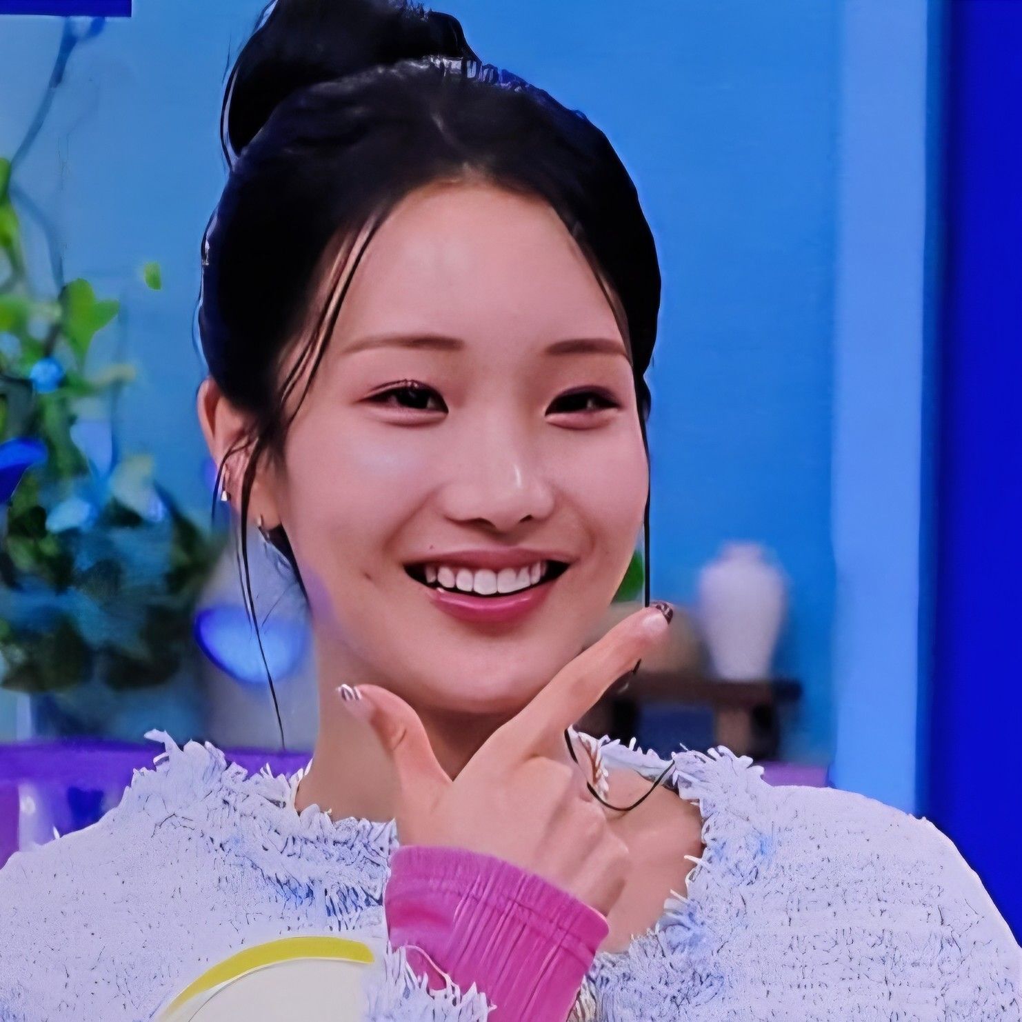 A moment captured by a fan of Kim Soyeon (2004)