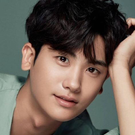 Recent activity shot of Park Hyungsik