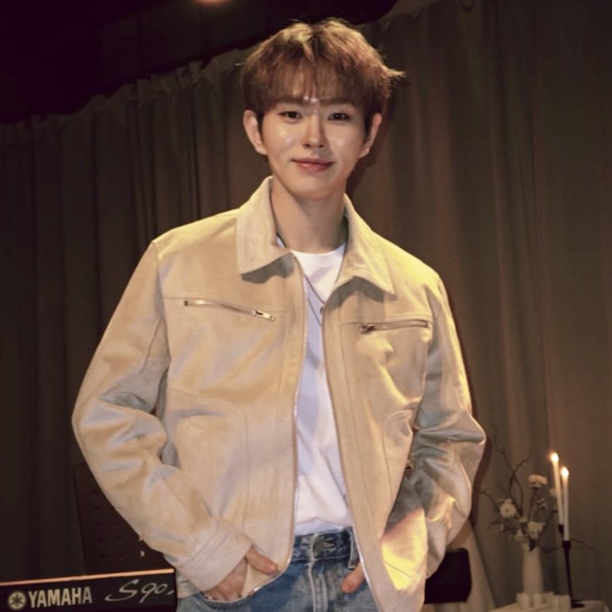 Behind-the-scenes cut of Lee Byeongchan