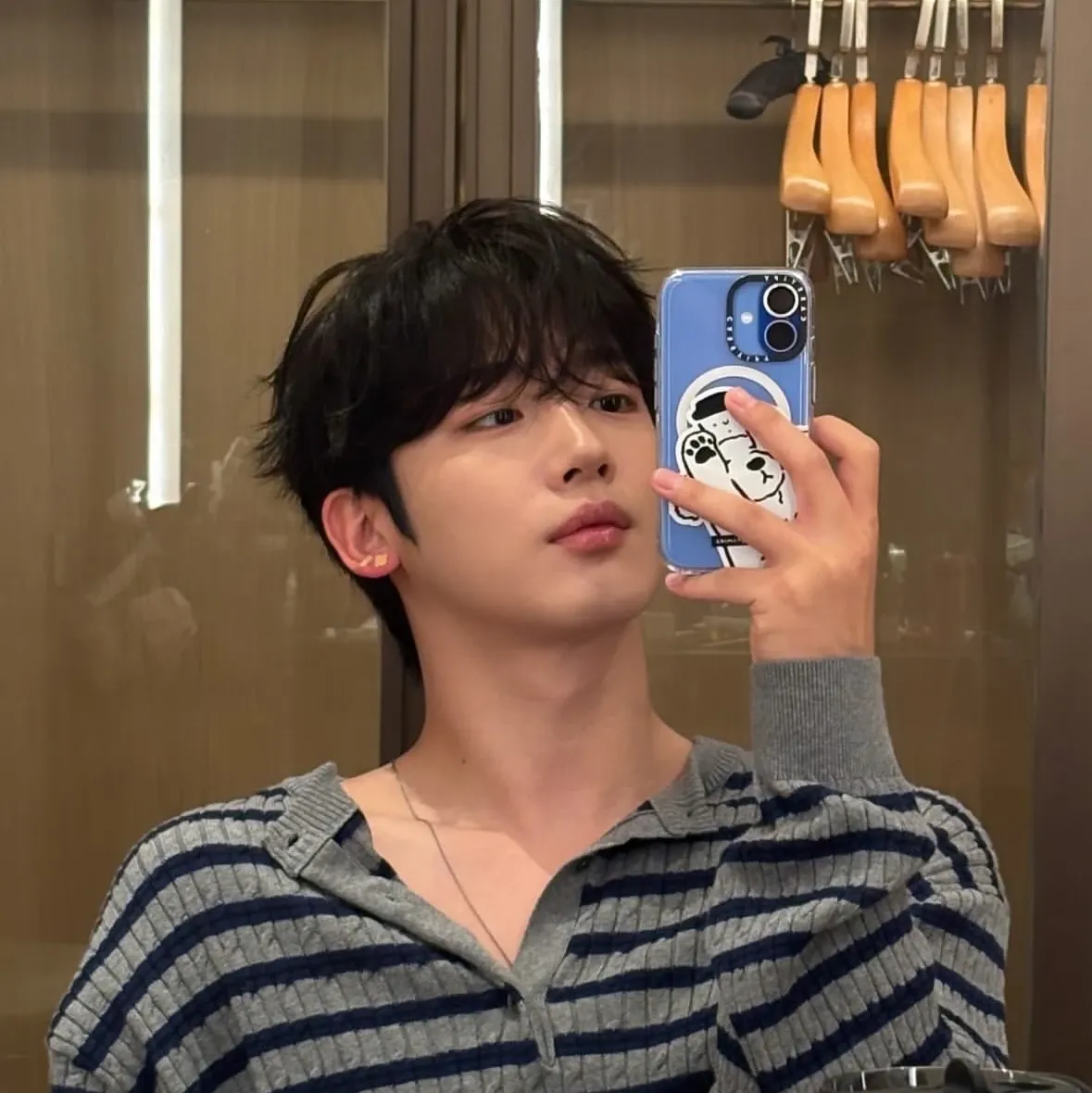 Behind-the-scenes cut of Kim Yohan