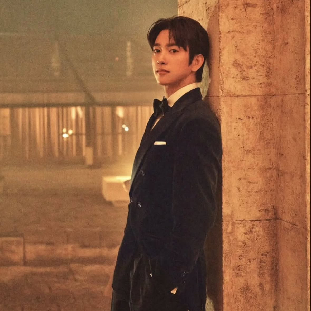 粉丝拍下的朴珍荣瞬间