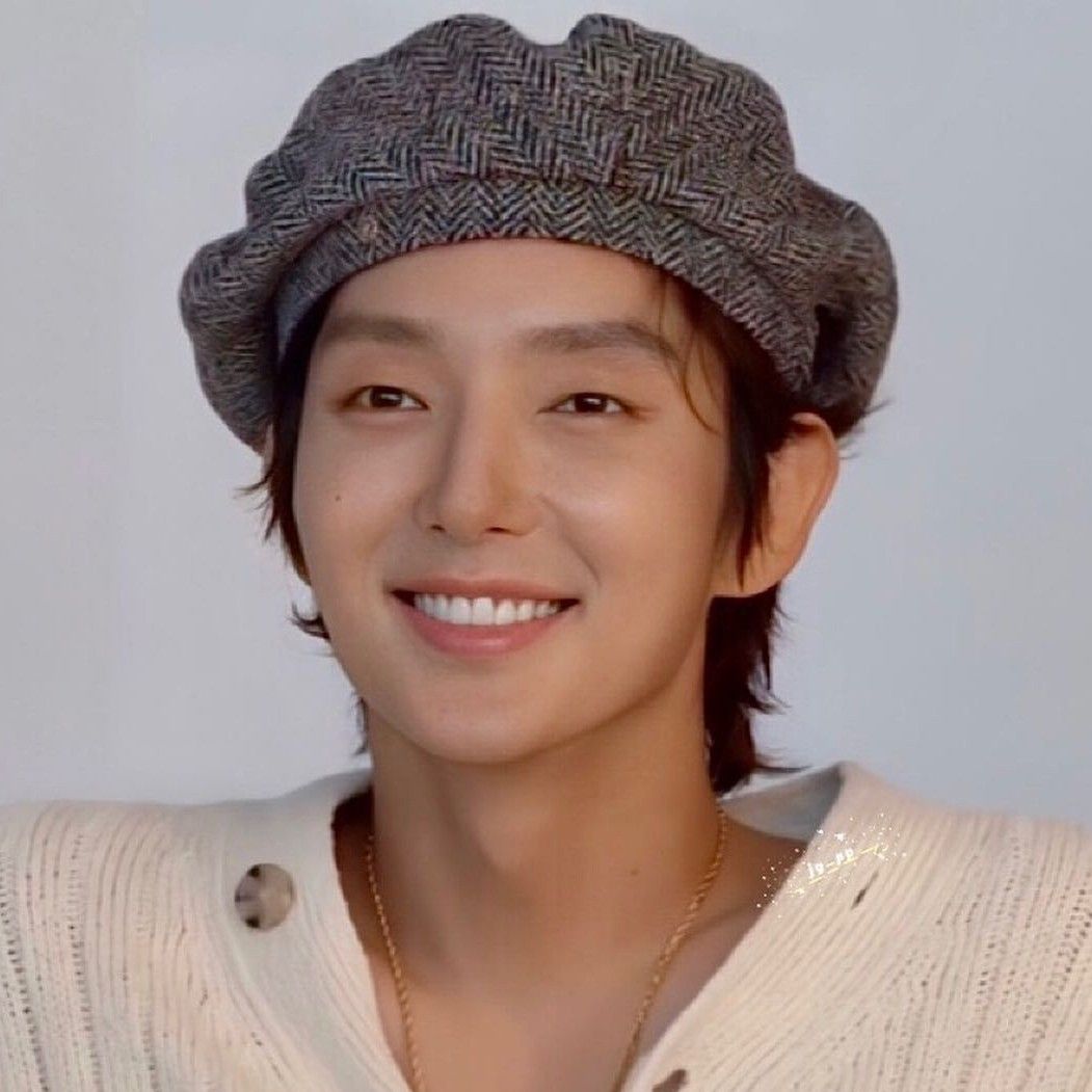 Foto kegiatan terbaru dari Lee Joongi