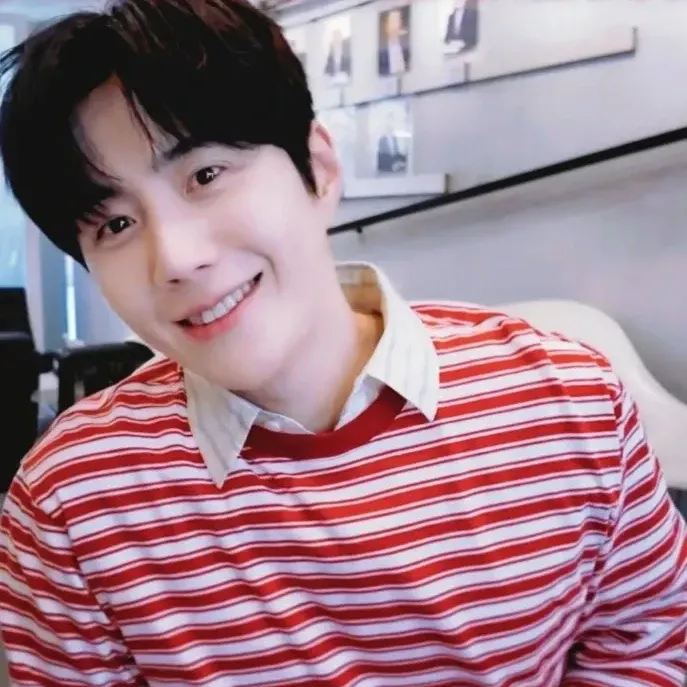 Foto kegiatan terbaru dari Kim Seonho