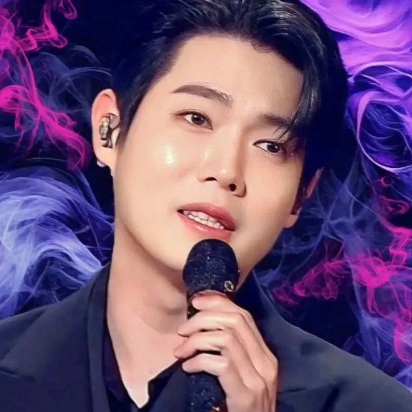 Recent activity shot of Son Taejin