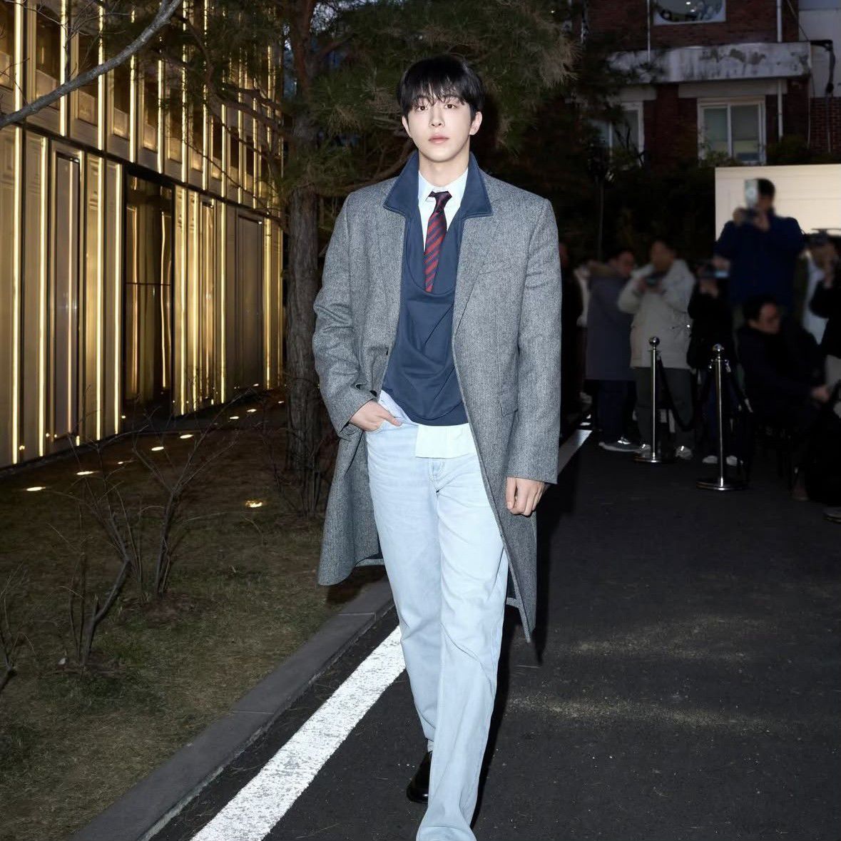 Behind-the-scenes cut of Nam Joohyuk