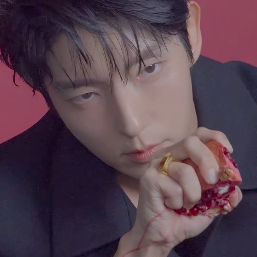 Latest photo of Lee Joongi