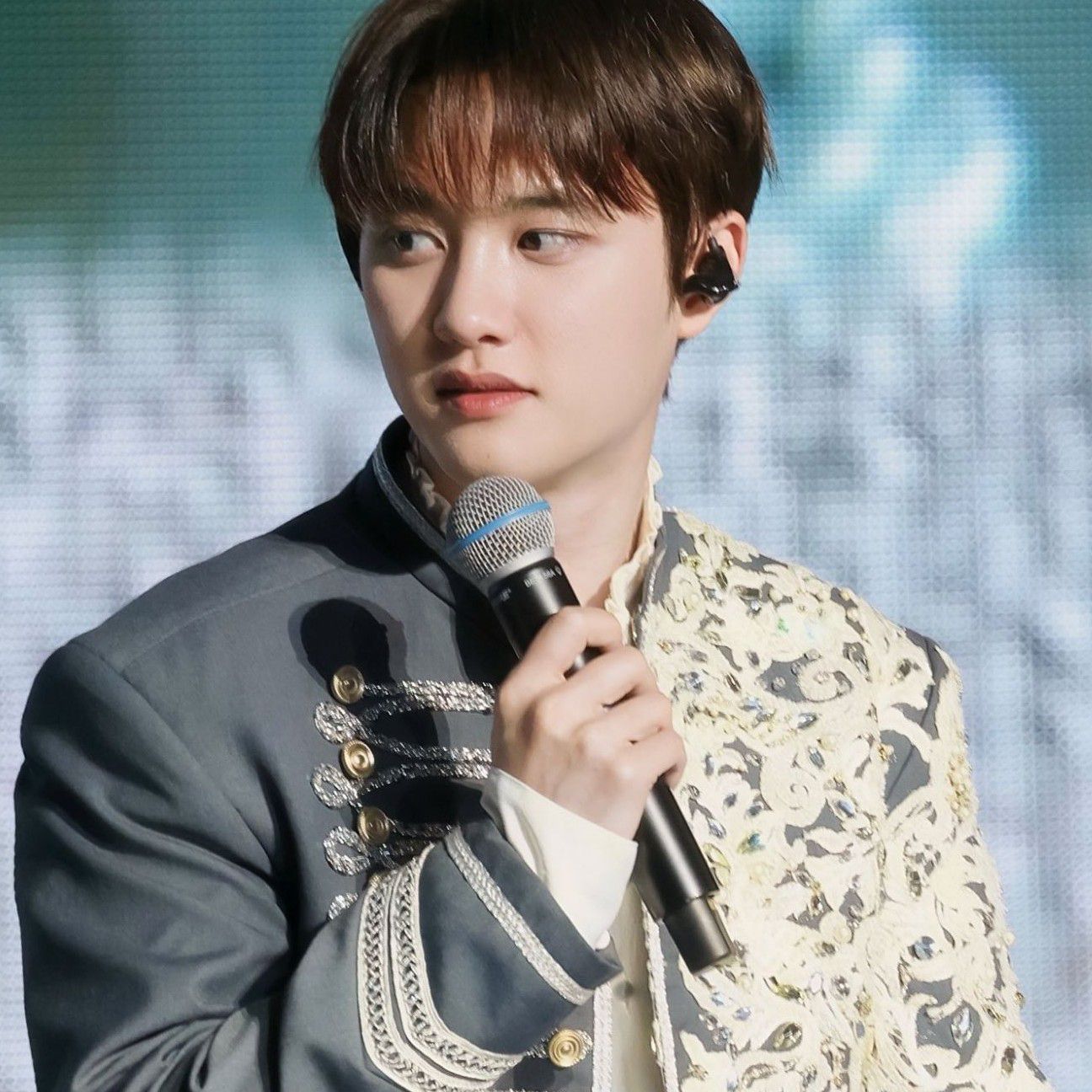 粉絲拍下的都暻秀 (D.O.)瞬間