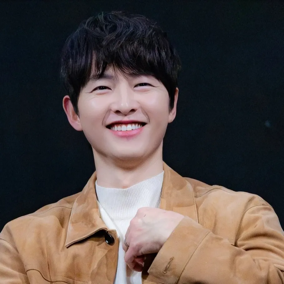 송중기 최근 활동샷