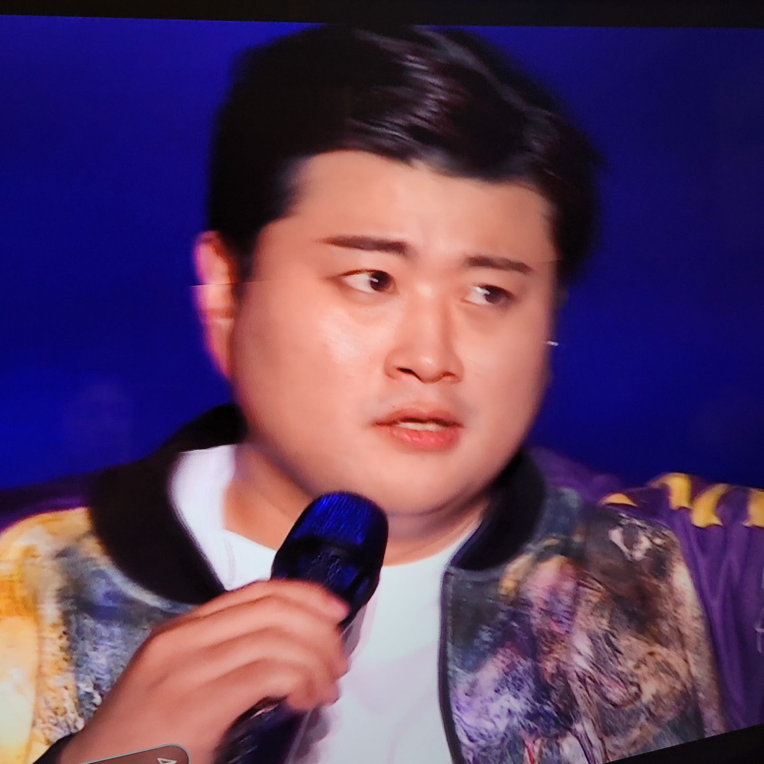 Cuplikan di balik layar dari Kim Hojoong