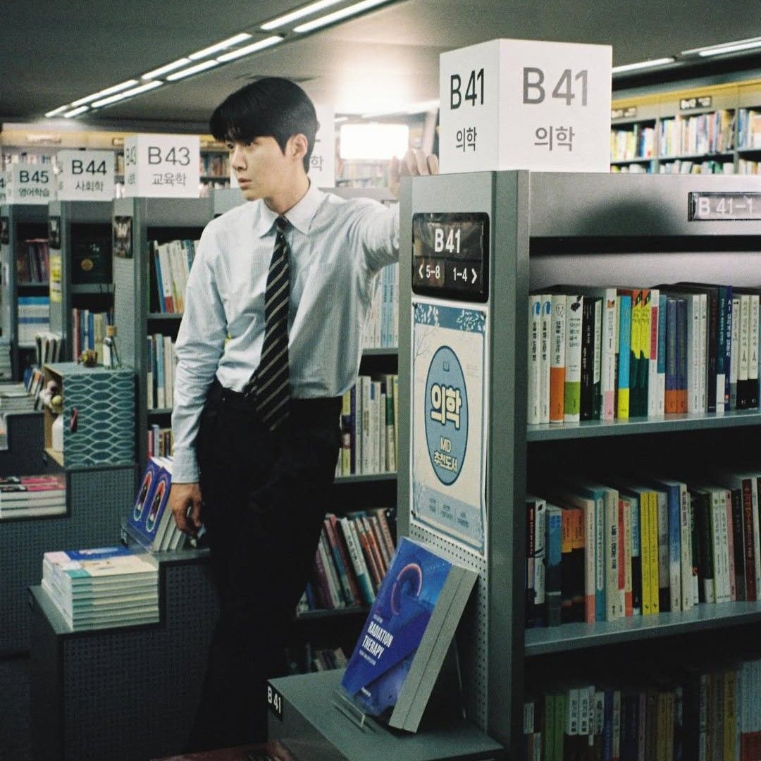 김선호의 최신 사진