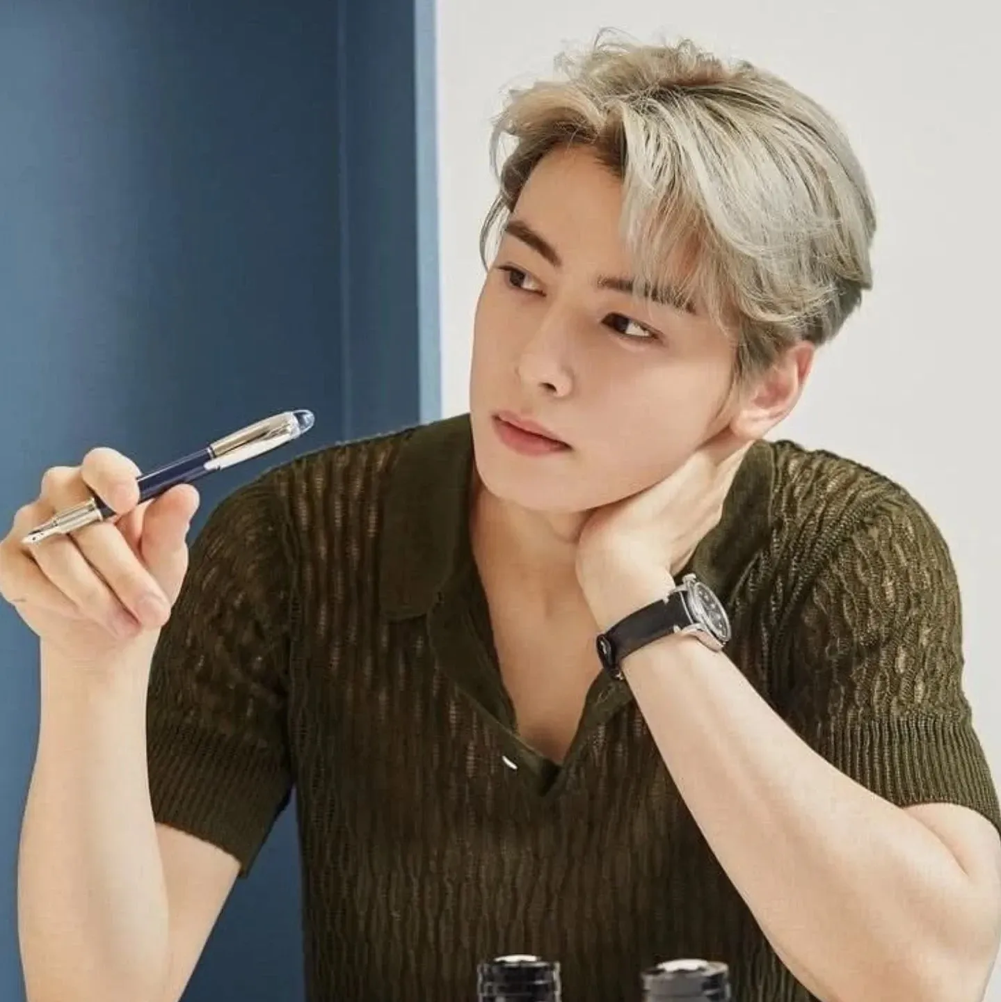 Behind-the-scenes cut of Cha Eunwoo