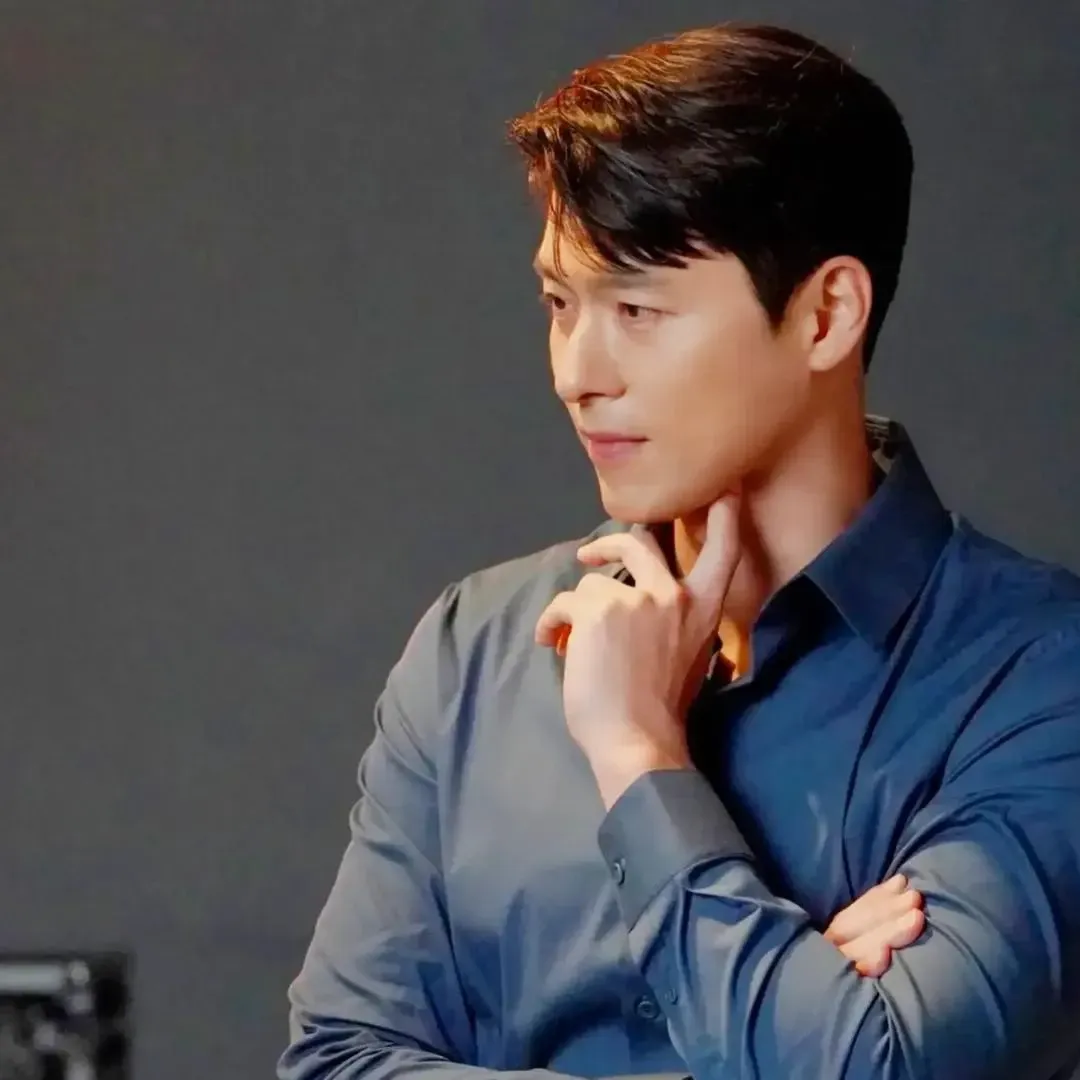 Foto terbaru dari Hyun Bin