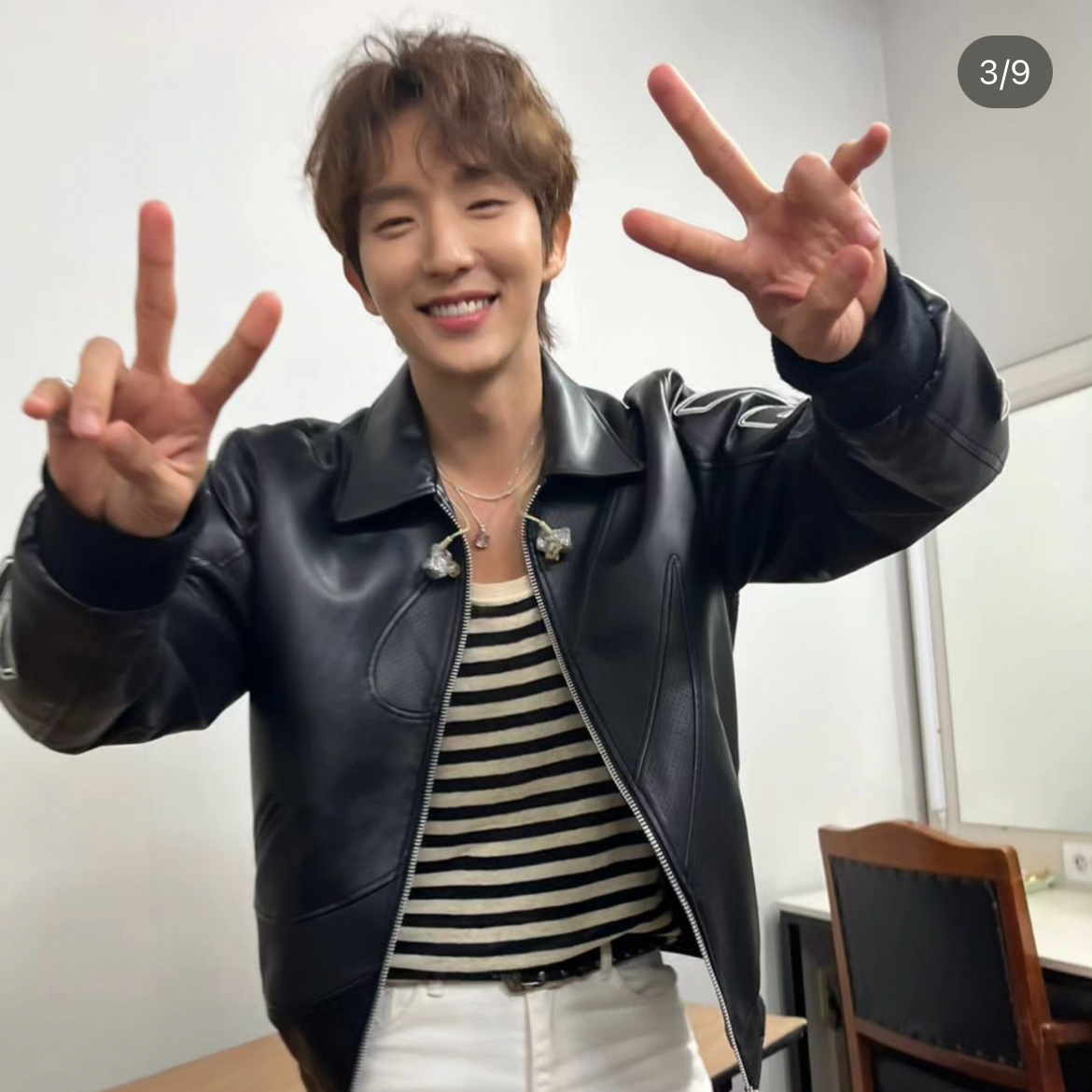 A moment captured by a fan of Lee Joongi