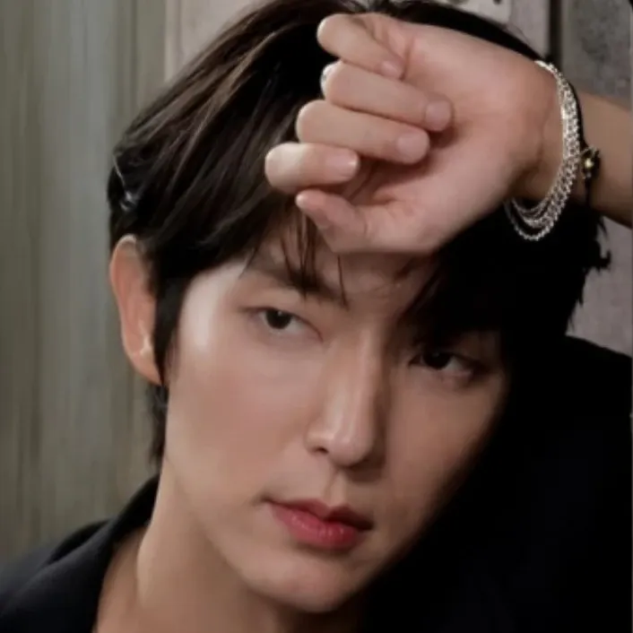 이준기 최근 활동샷