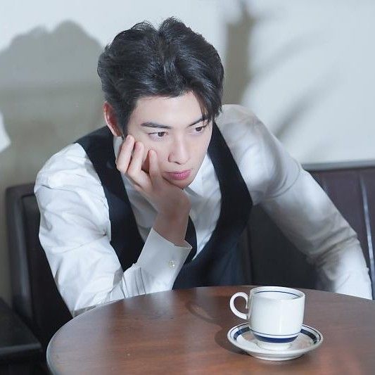 Latest photo of Cha Eunwoo