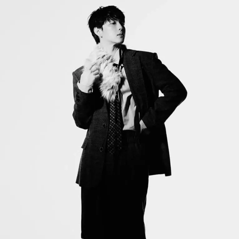 Behind-the-scenes cut of Yim Siwan