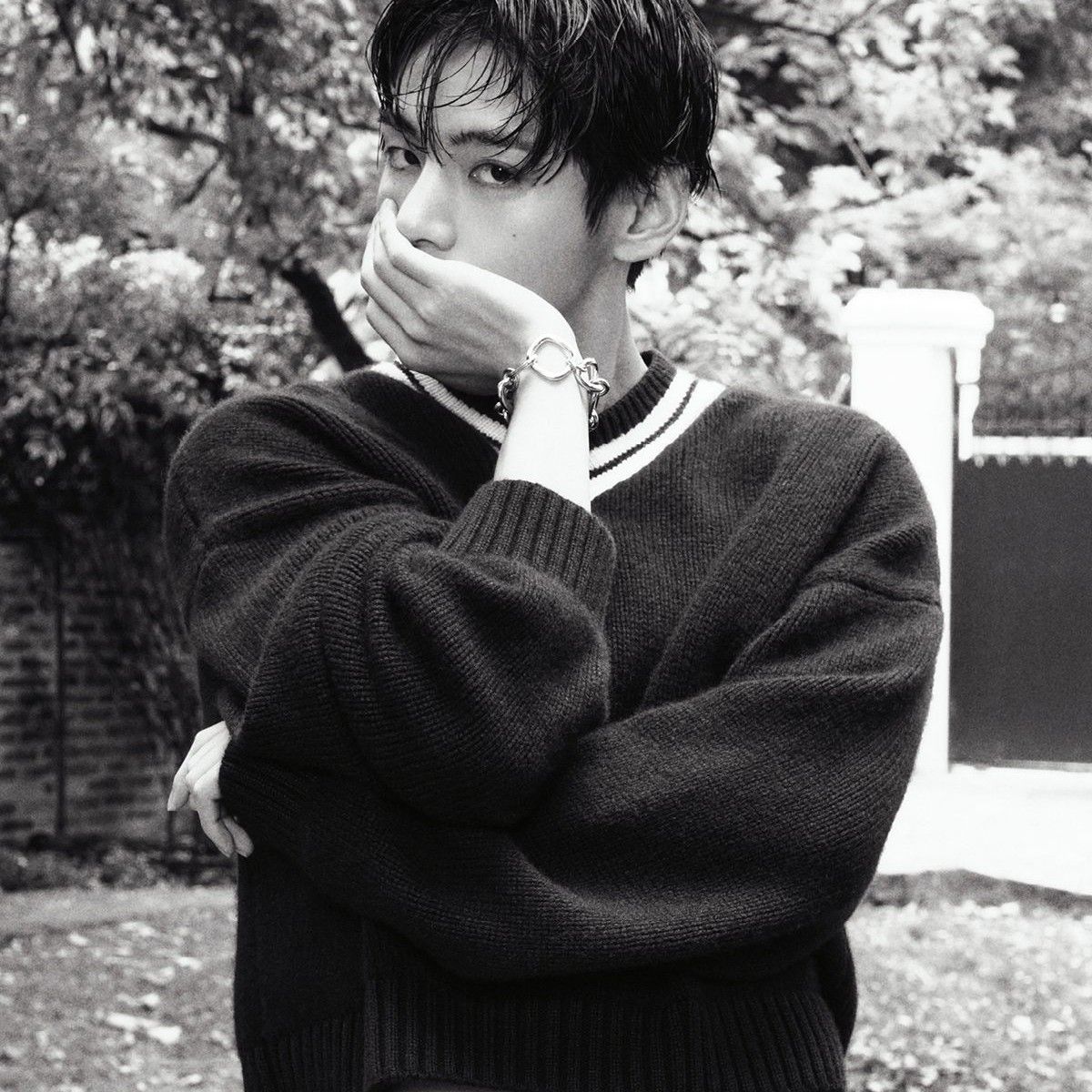 Recent activity shot of Kim Taehyung (V)