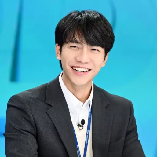 Foto kegiatan terbaru dari Lee Seunggi