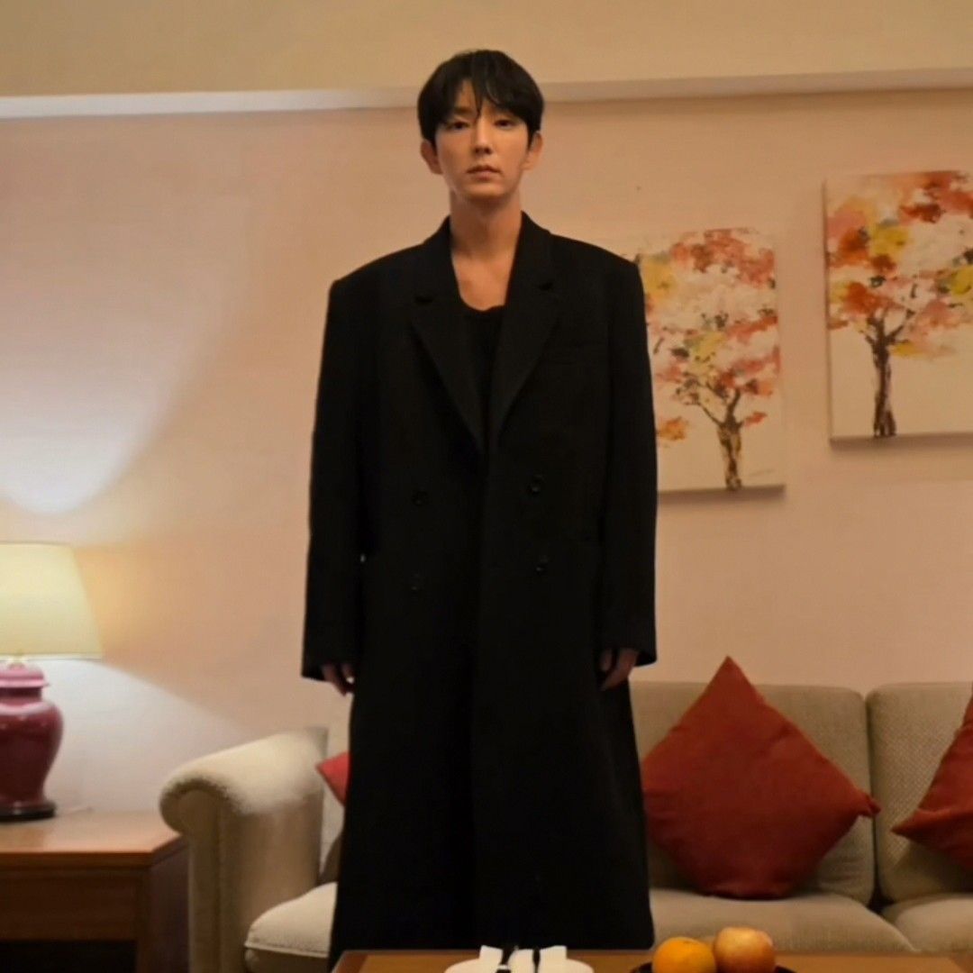 Latest photo of Lee Joongi