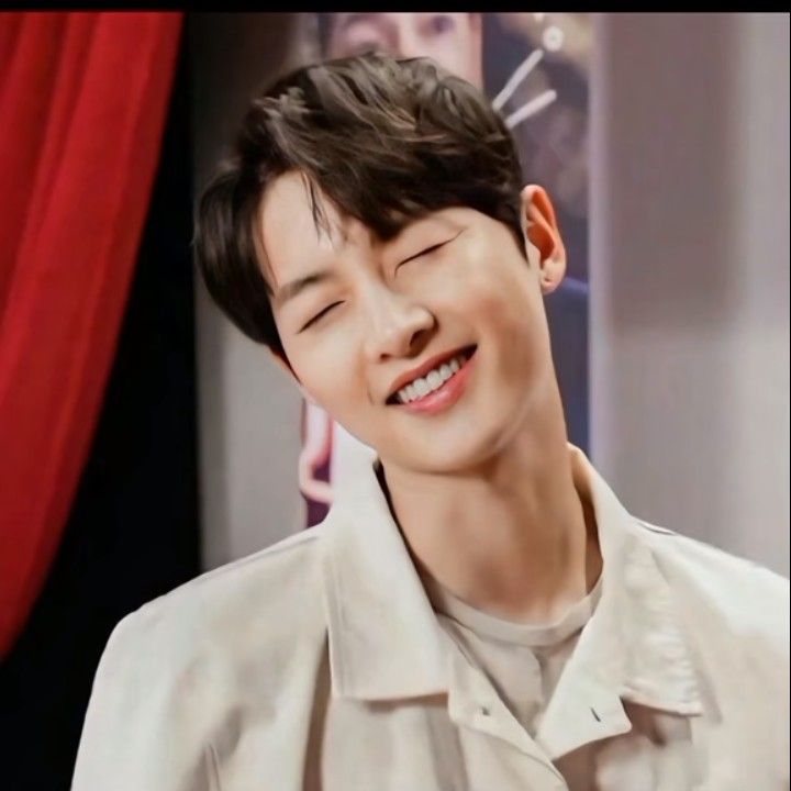 송중기 최근 활동샷