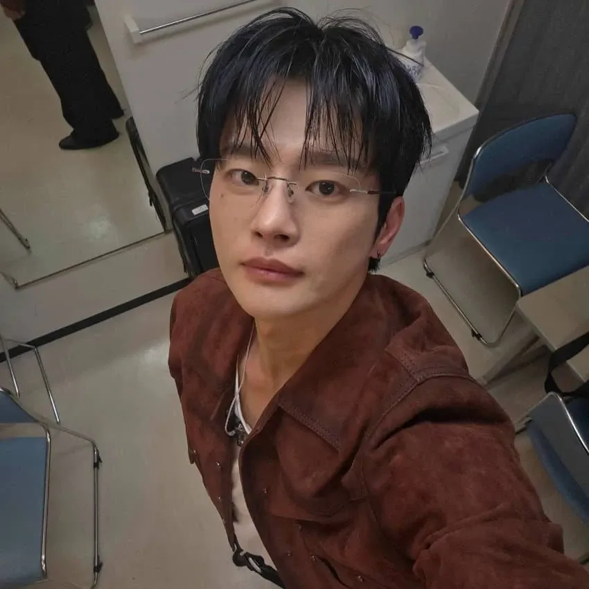 서인국 최근 활동샷
