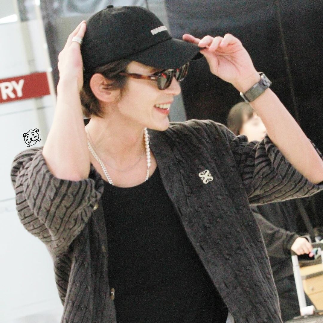 Behind-the-scenes cut of Lee Joongi