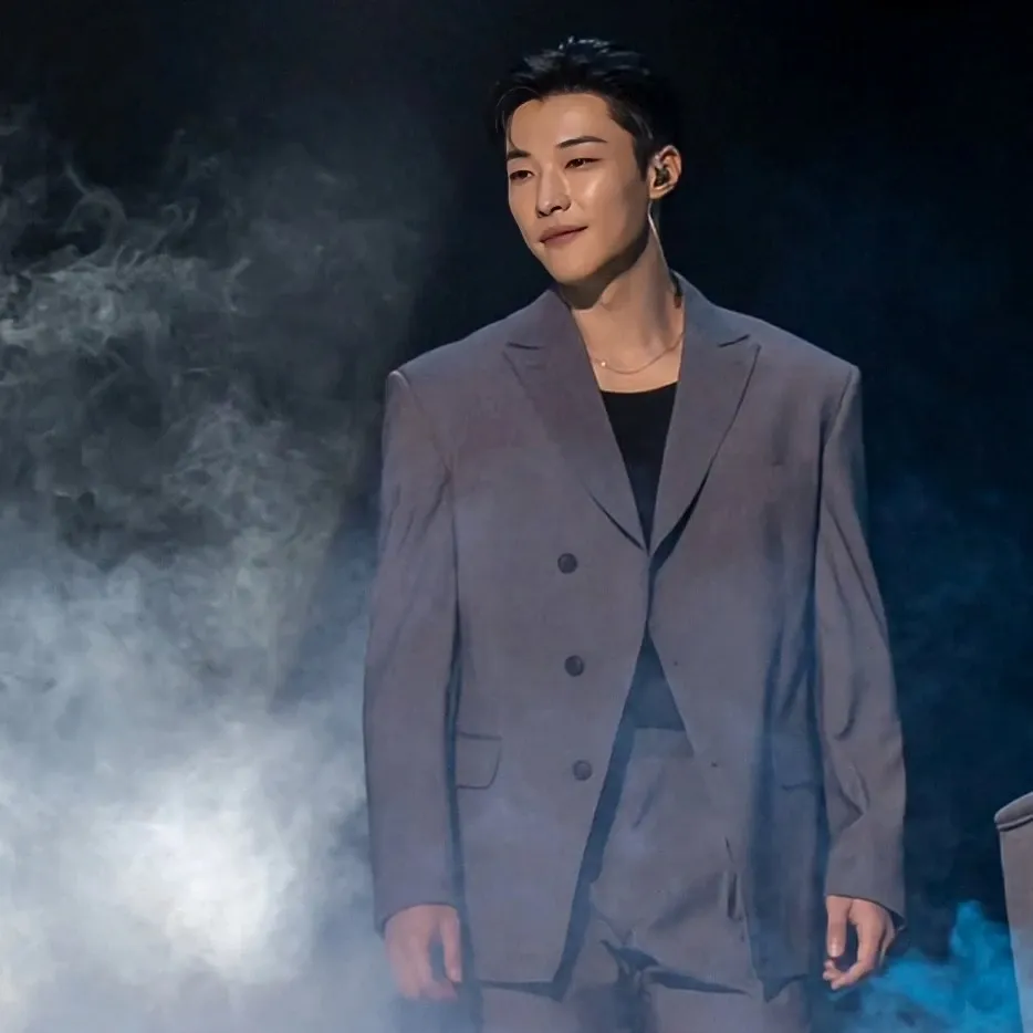 Behind-the-scenes cut of Woo Dohwan
