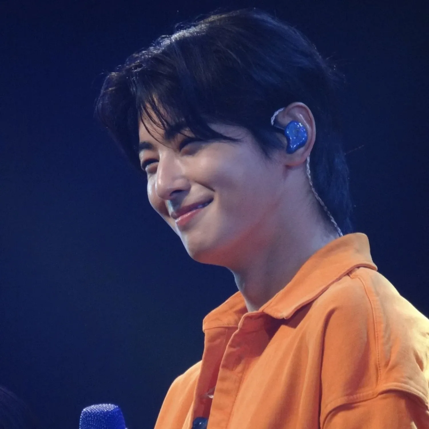 A moment captured by a fan of Cha Eunwoo
