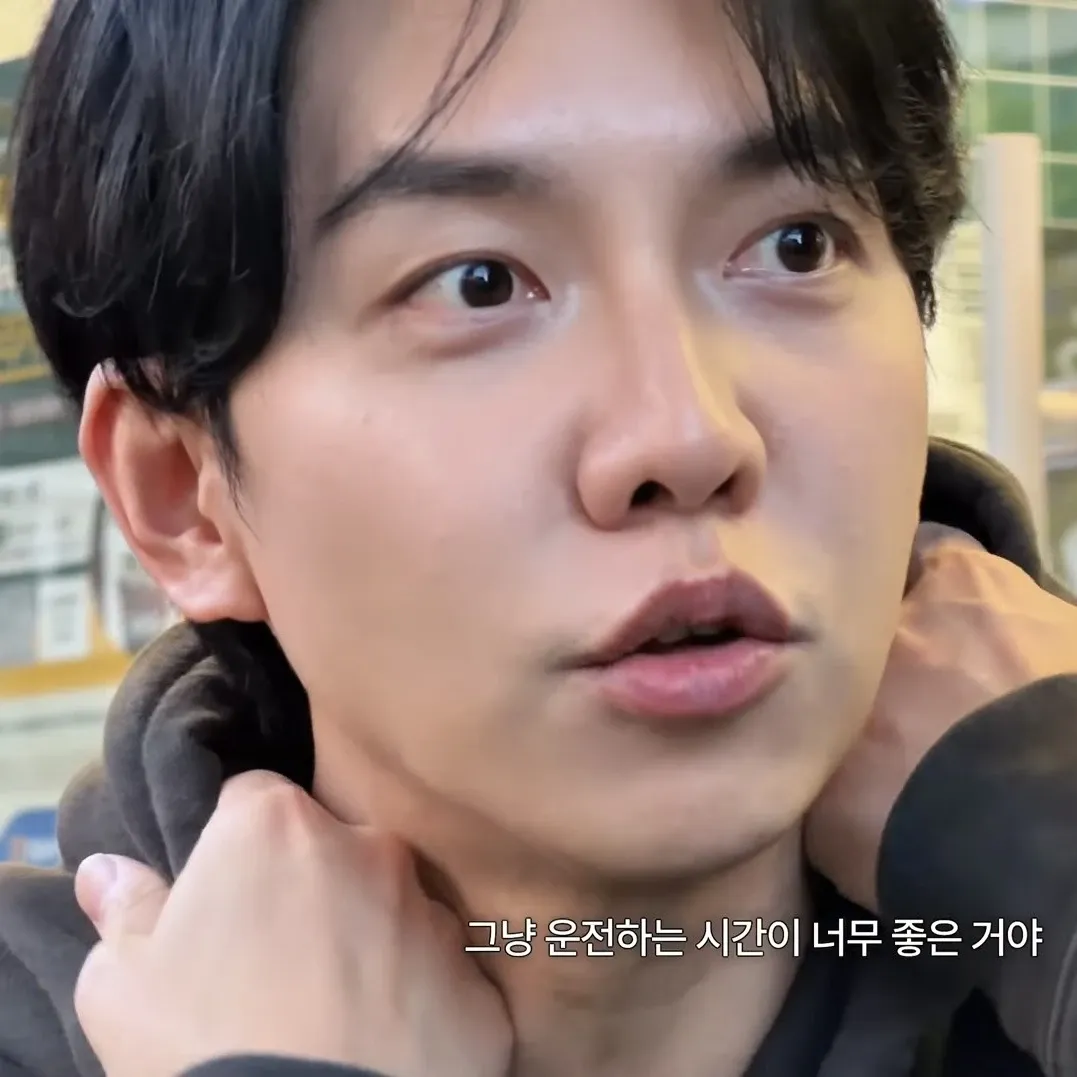 Foto kegiatan terbaru dari Lee Seunggi