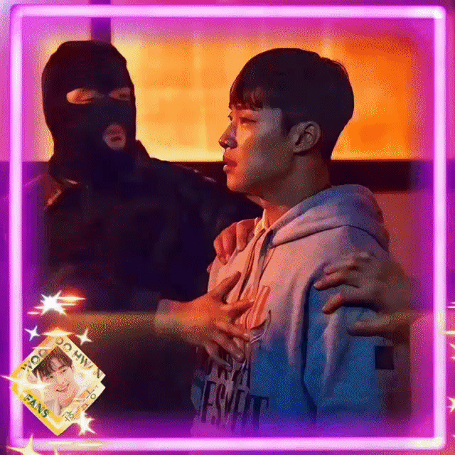 A moment captured by a fan of Woo Dohwan