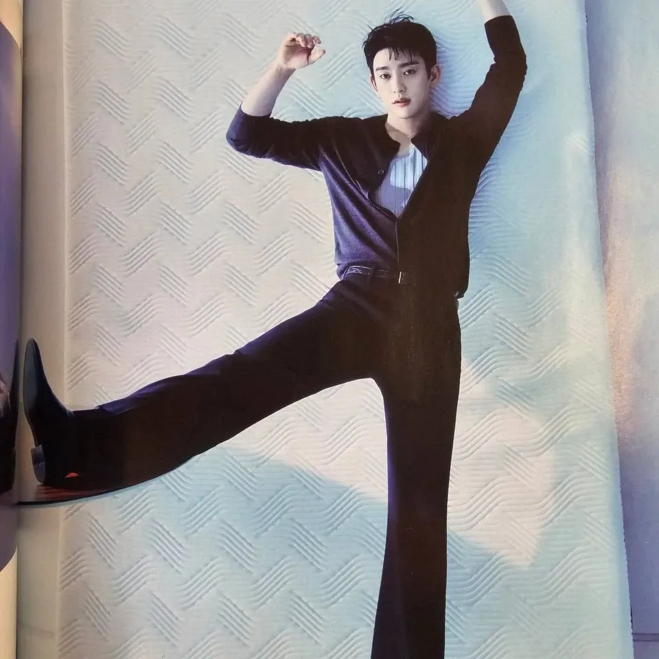 Latest photo of Park Jinyoung