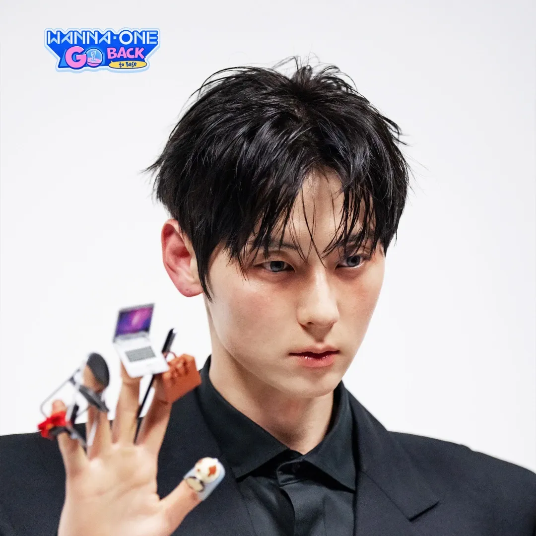 Behind-the-scenes cut of Hwang Minhyun