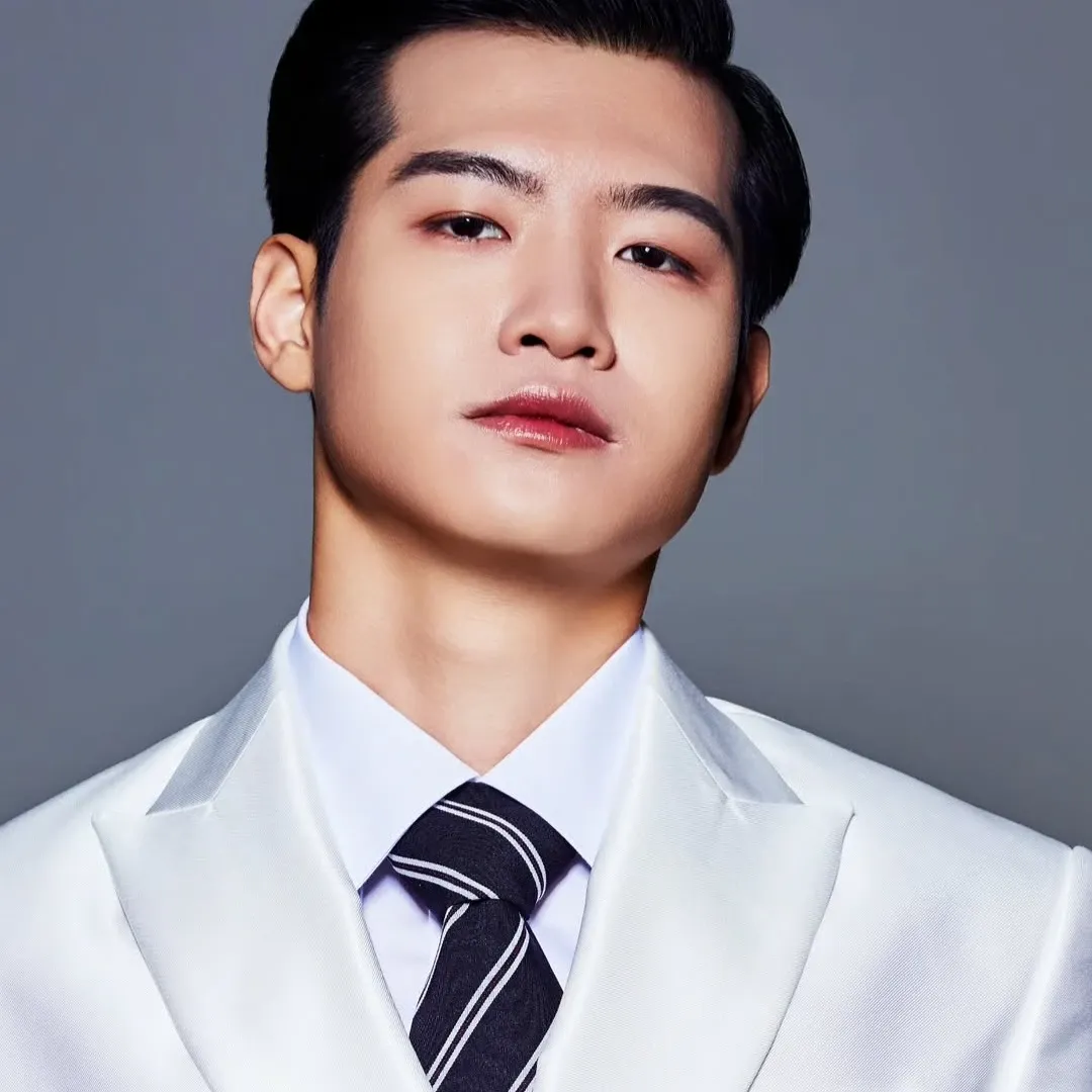 조명섭의 최신 사진