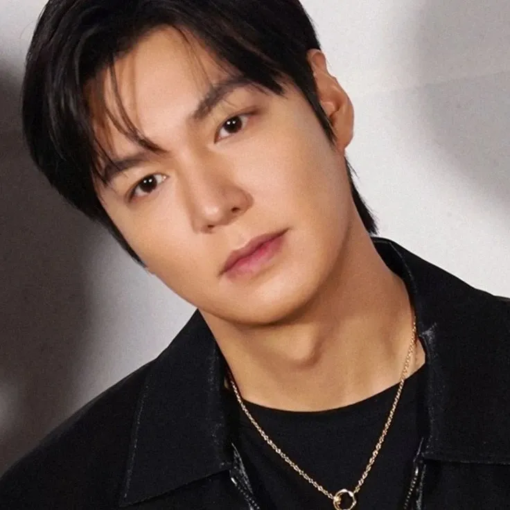 Behind-the-scenes cut of Lee Minho