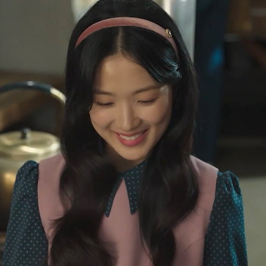 A moment captured by a fan of Kim Hyeyoon