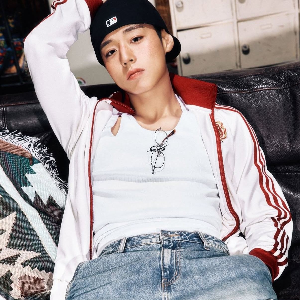 A moment captured by a fan of Park Jihoon