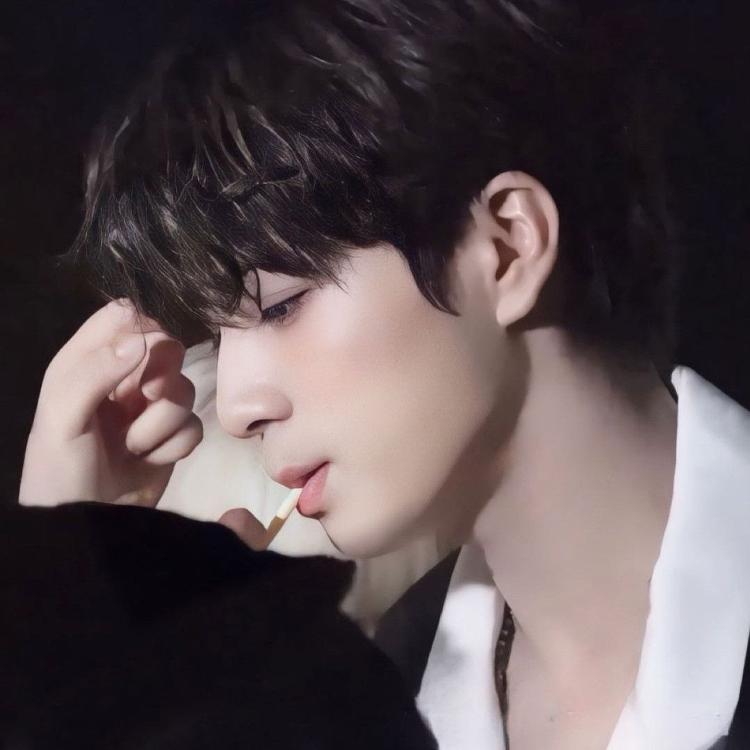 チョン・ドンウォンの最近の活動ショット