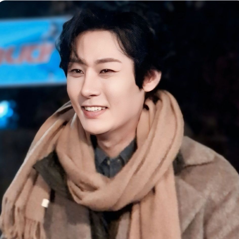 Latest photo of Kang Moonkyung