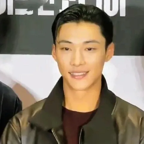 Recent activity shot of Woo Dohwan