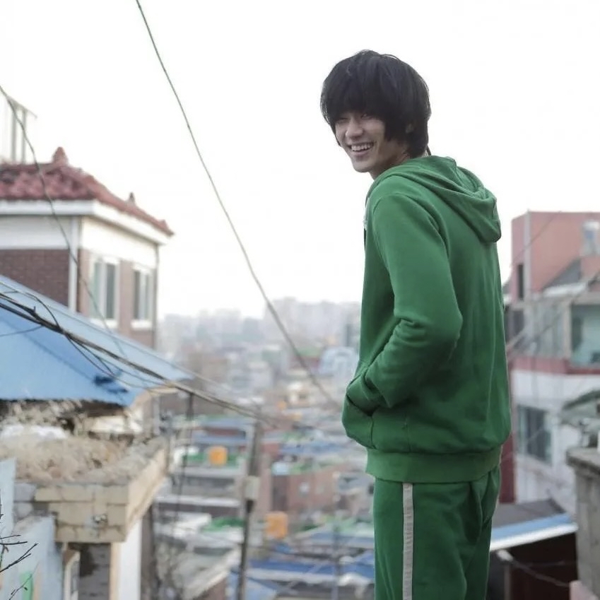 Behind-the-scenes cut of Kim Soohyun