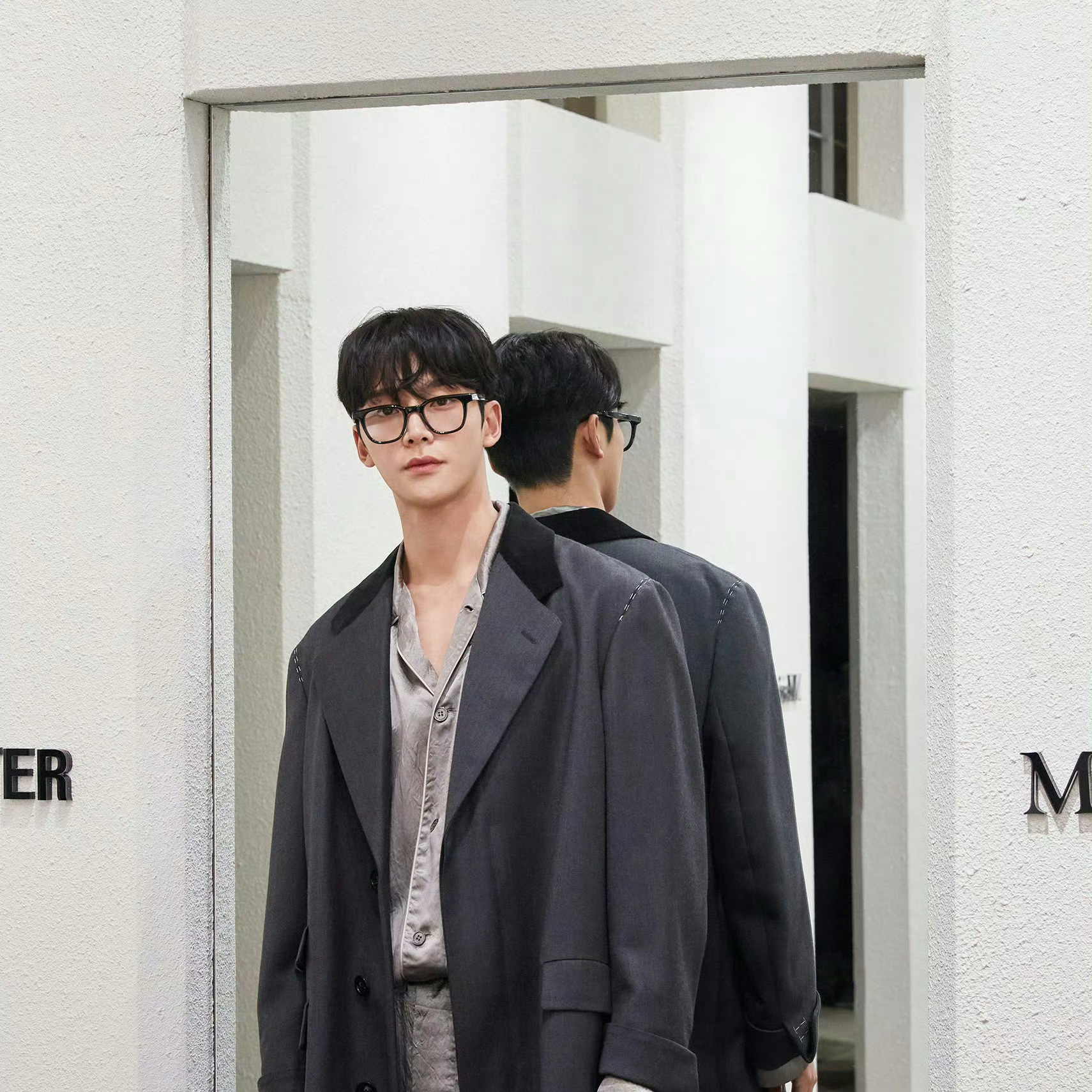 Cuplikan di balik layar dari Rowoon