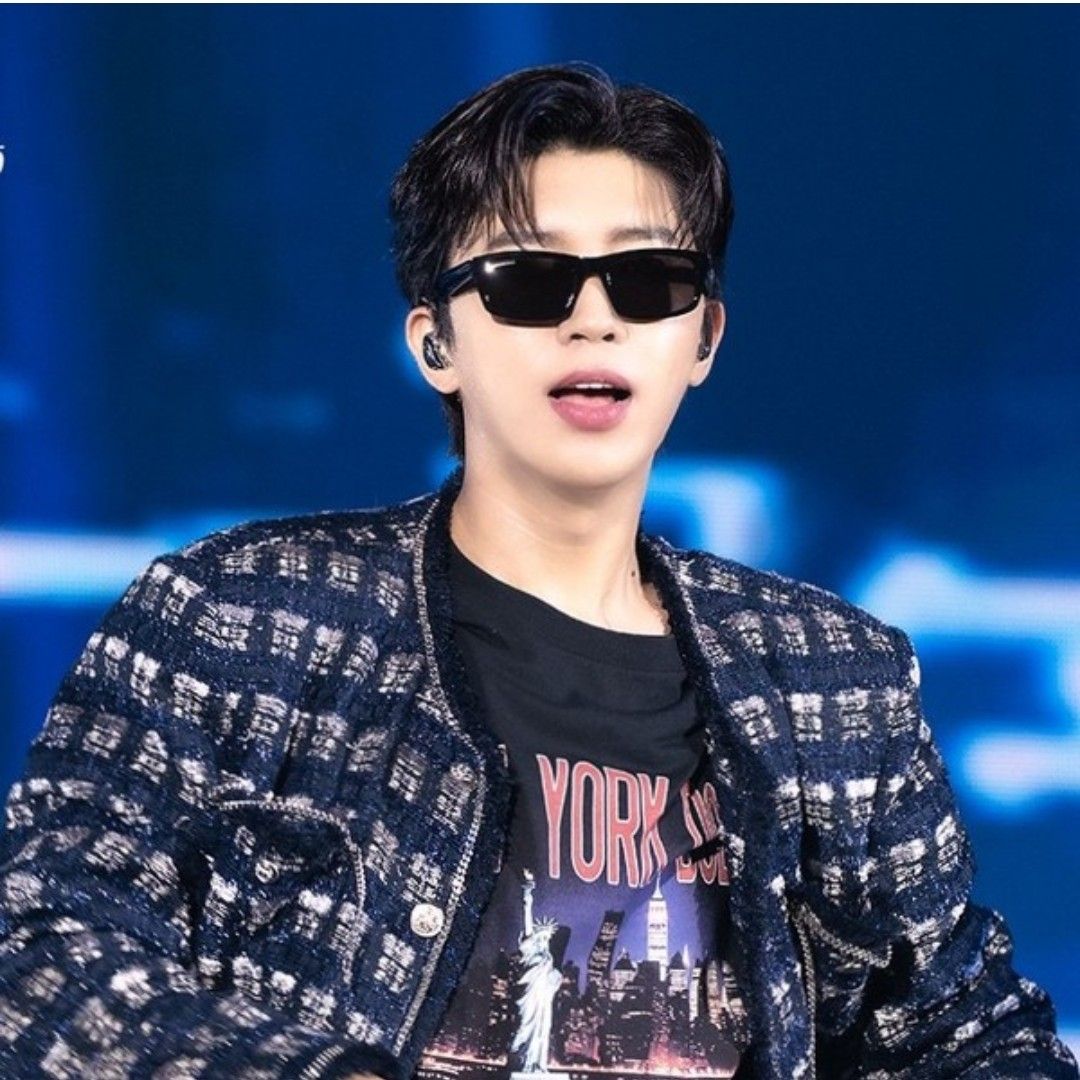 Latest photo of Lim Youngwoong