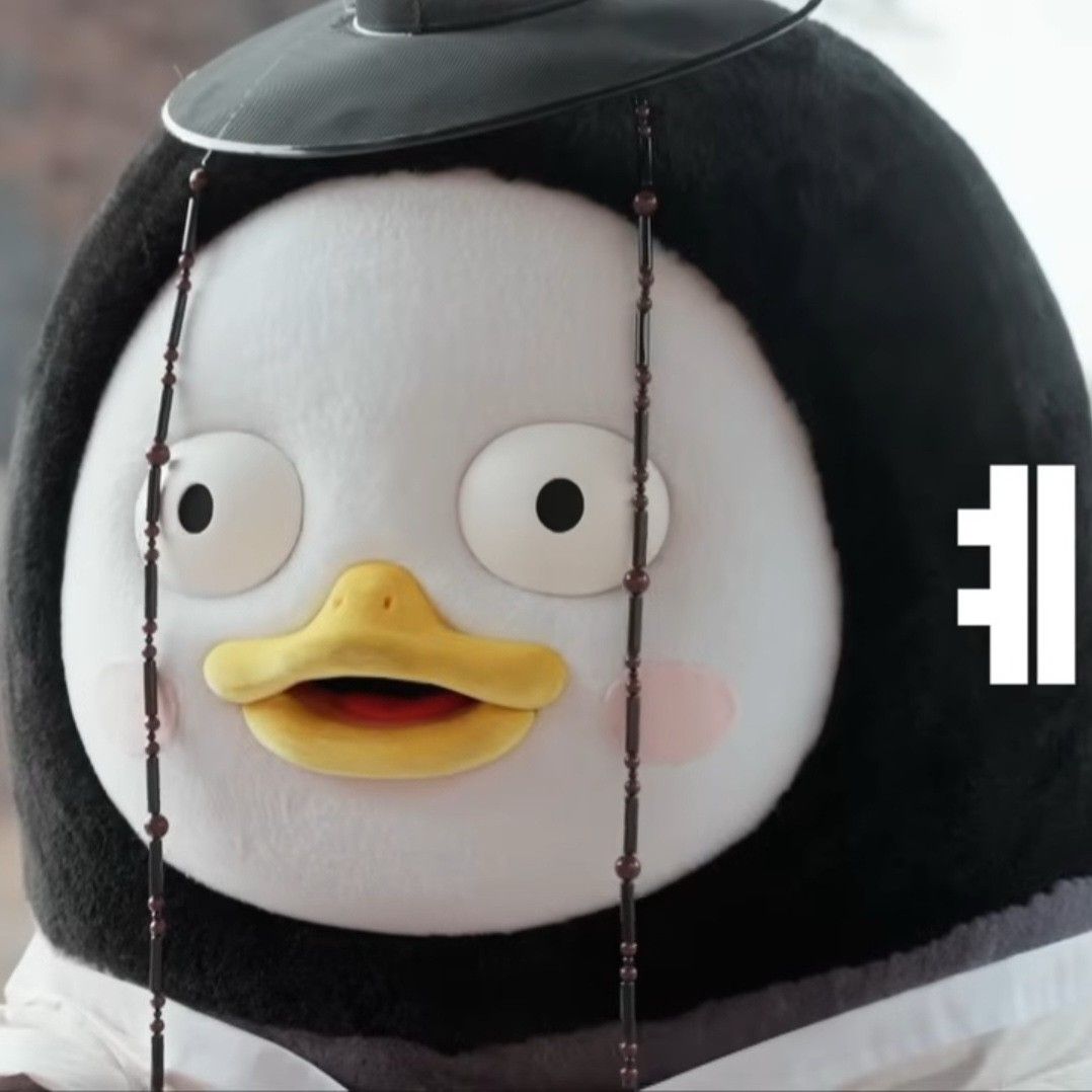 ペンスの最新写真