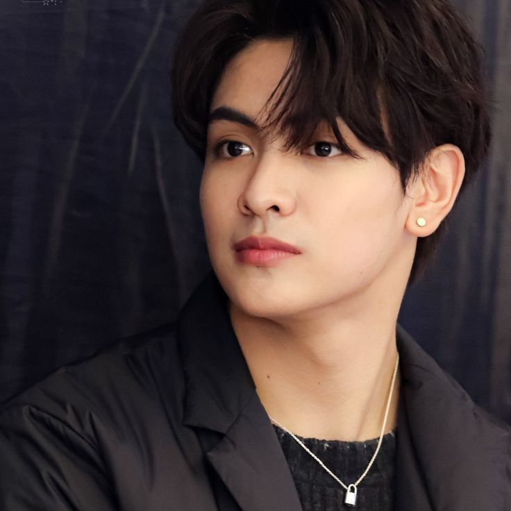 A moment captured by a fan of Joong Archen Aydin